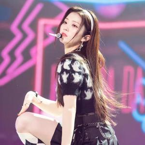 健身教练巨大粗爽Gay
